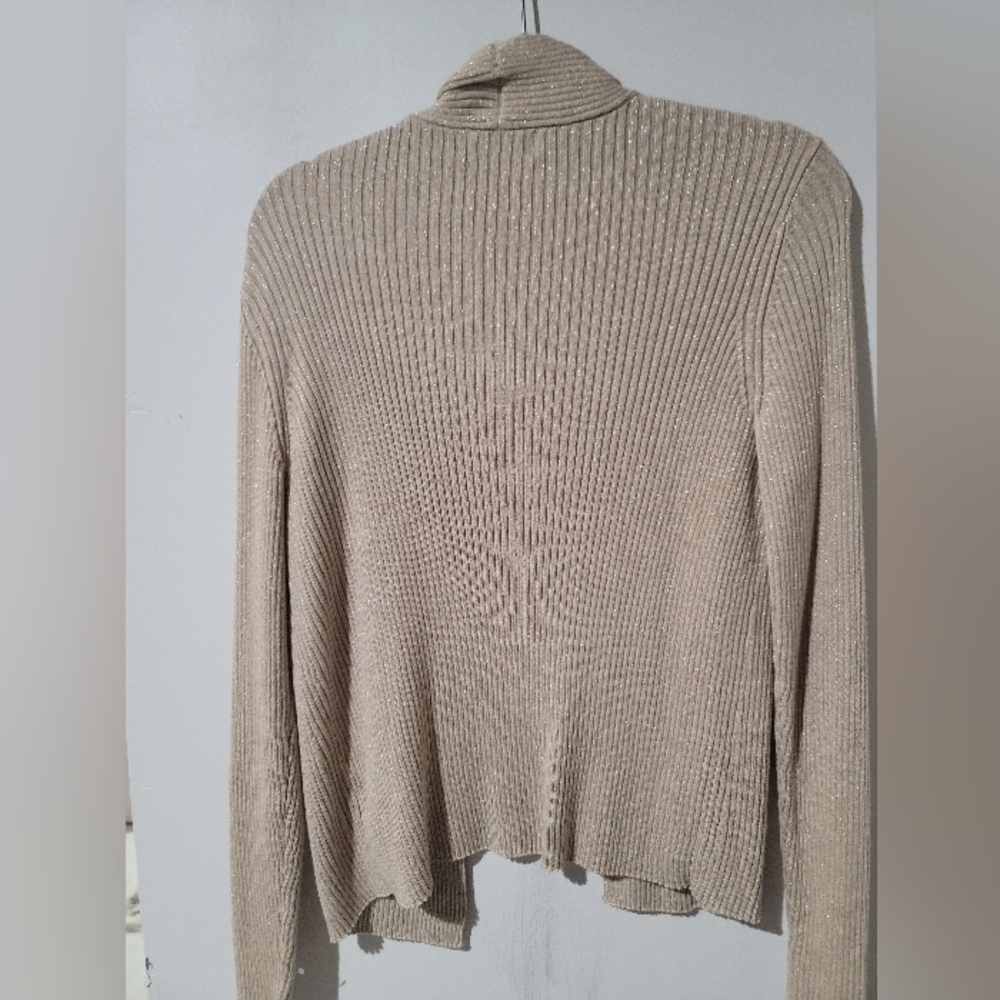 Sweter - Picture 2 of 3